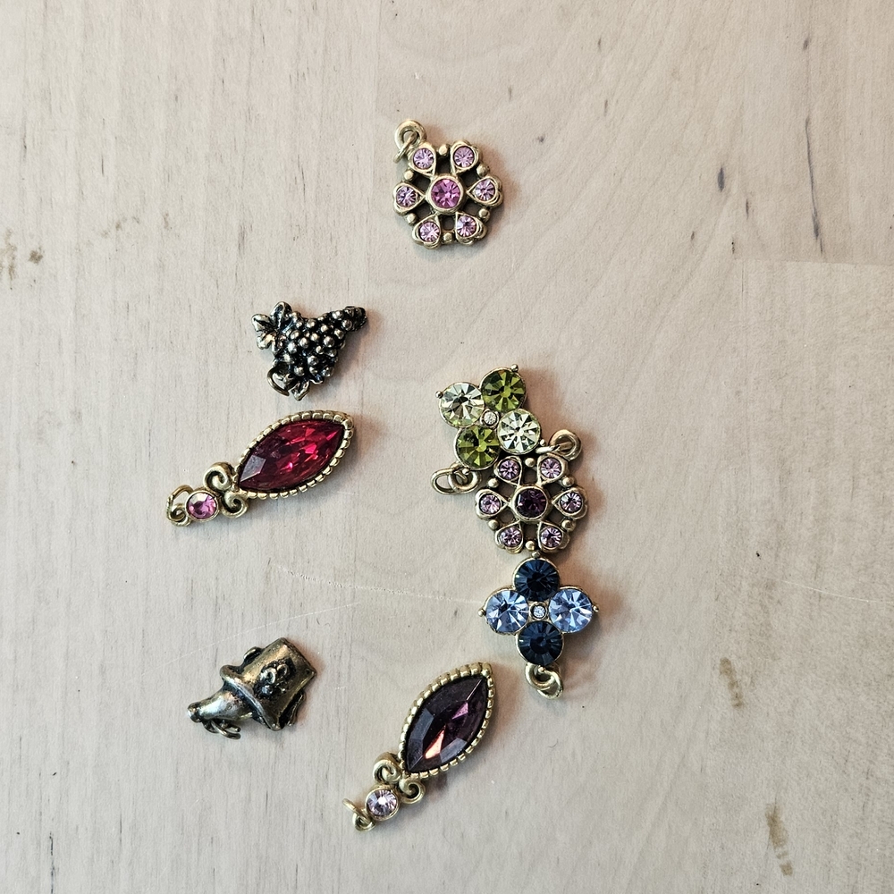 Elegant Multi-Color Gemstone And Fall Charm Set